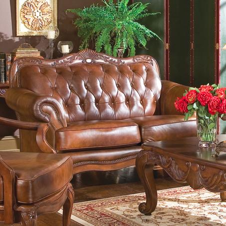 Victoria Love Seat